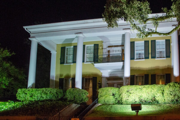 Featured image for Anchuca Historic Mansion: A Haunted Southern Gem