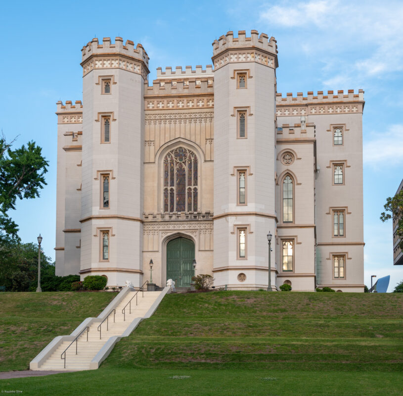 Featured image for Old State Capitol: A Castle with Secrets