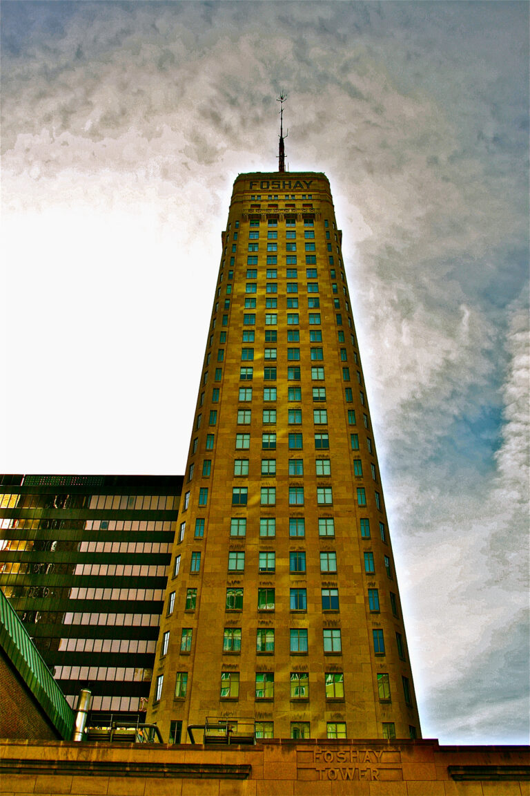 The Foshay Tower: A Monument of Ambition and Ghostly Echoes
