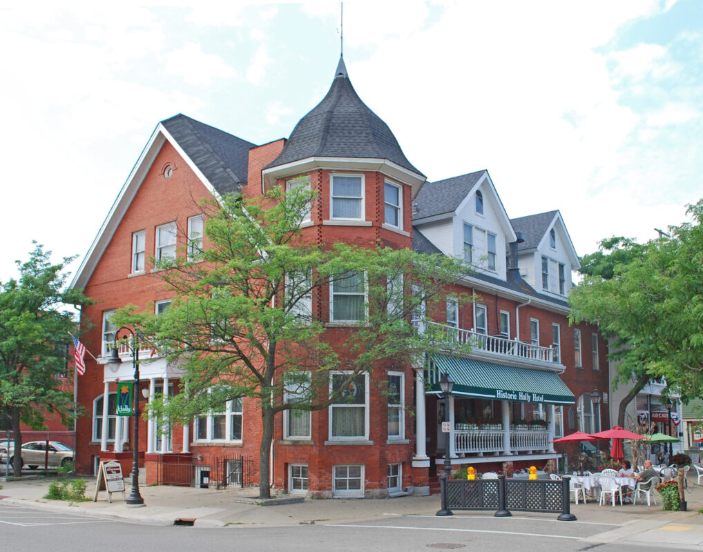 Featured image for The Holly Hotel: A Haunted Michigan Landmark