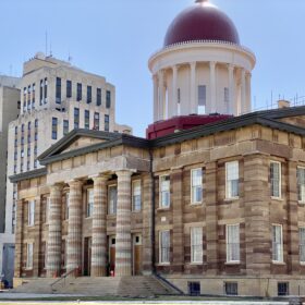 Featured image for Old State Capitol in Springfield: A Haunted Historical Landmark