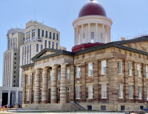 Featured image for Old State Capitol in Springfield: A Haunted Historical Landmark