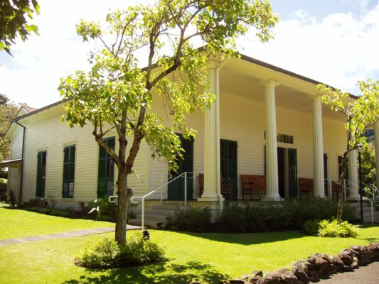 Featured image for Queen Emma Summer Palace: A Haunted Royal Retreat