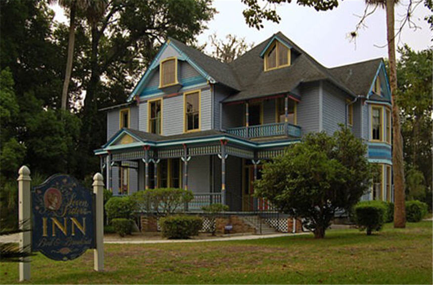 Featured image for Seven Sisters Inn: A Haunted Victorian Mansion in Ocala, Florida